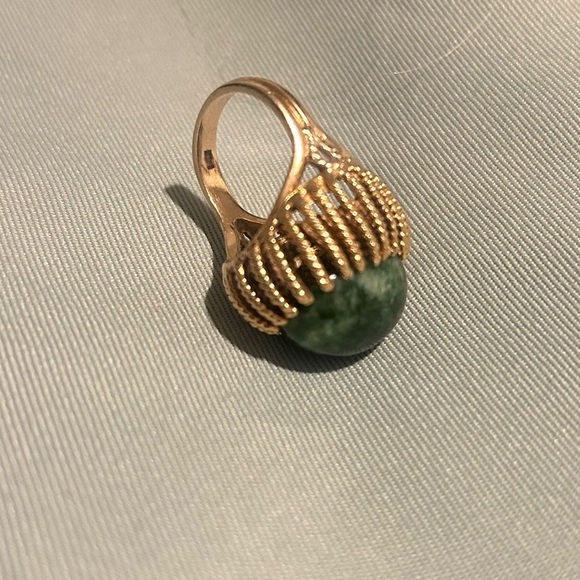 14K solid Gold Jade Ring cocktail ring - Picture 2 of 7